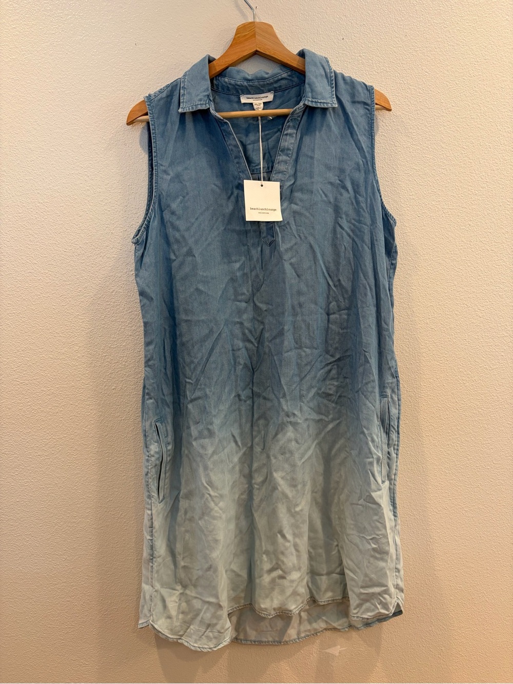 5/$20 beachlunchlounge Blue Denim Like Ombre Sleeveless Shirt Dress